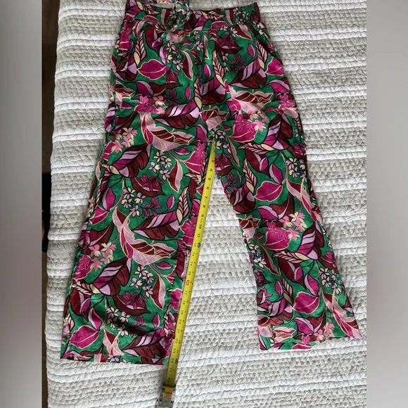 Cynthia Rowley Floral Wide Leg Pants & Top Set, Size Medium - Picture 9 of 14